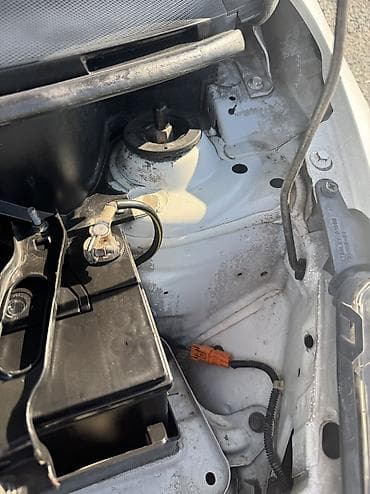 ролики на фит: Honda Fit: 2002 г., 1.3 л, Бензин, Хэтчбэк — 10
