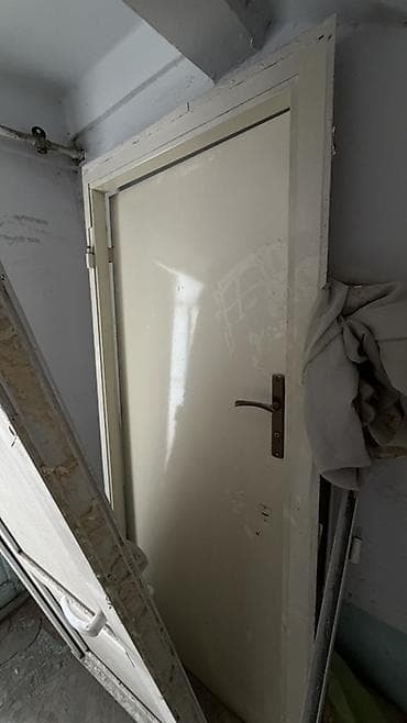 пластик стеный: Продаются двери по очень выгодной цене🤍 Для подробности звоните по — 2