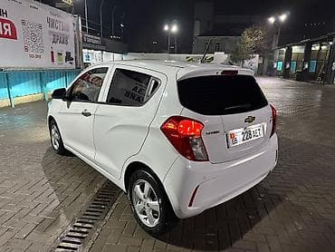 spar: Chevrolet Spark: 2017 г., 1 л, Автомат, Бензин, Хэтчбэк — 6