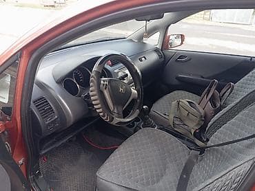 Продажа авто: Honda Jazz: 2007 г., 1.4 л, Механика, Бензин, Хэтчбэк — 4