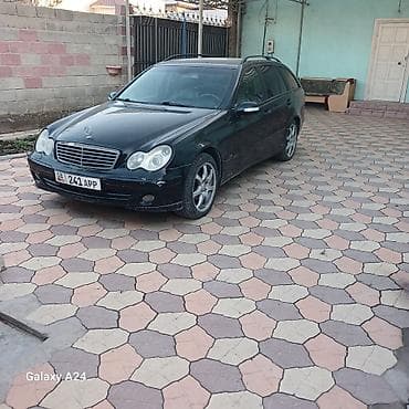 a class барсетка: Mercedes-Benz C-Class: 2004 г., 2.6 л, Механика, Бензин, Универсал — 1