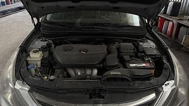 хендай тибурон 2002: Hyundai Sonata: 2012 г., 2 л, Автомат, Газ, Седан — 5
