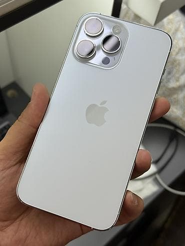 IPhone 14 Pro Max, Б/у, 128 ГБ, Белый, Защитное стекло, Чехол, 85 %