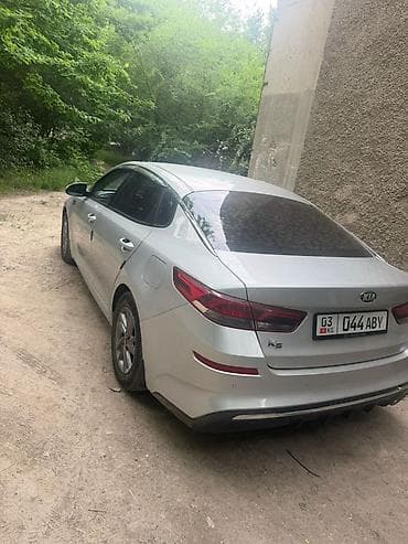 накладки на задний бампер: Kia K5: 2019 г., Седан — 3
