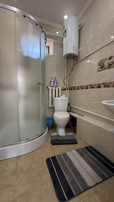 Күндүк ижара: Иссык-Куль, Кара-Ой. Дача. Вмешаемость 4-5 человек Светлая — 6