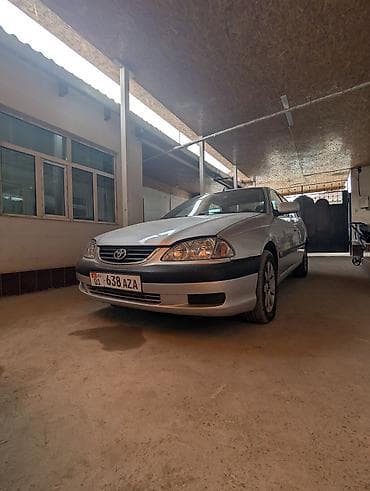 аванье: Toyota Avensis: 2001 г., 1.8 л, Механика, Бензин, Седан — 2