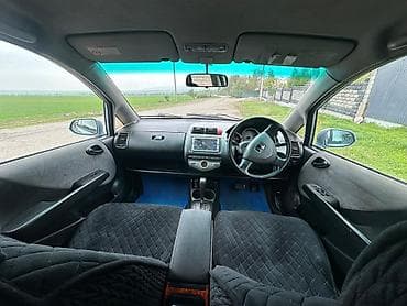 амаз фит: Honda Fit: 2002 г., 1.3 л, Автомат, Бензин, Хэтчбэк — 6