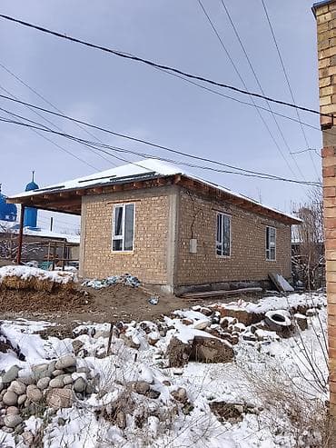 дом для цеха: Продаётся одноэтажный дом из кирпича. Основные характеристики: - — 1