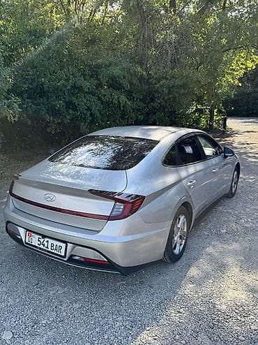 Hyundai Sonata: 2019 г., 2 л, Автомат, Газ, Седан — 4