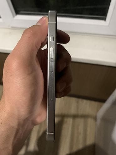 ipad 8th generation: IPhone 15 Pro, Б/у, 256 ГБ, Белый, Кабель, 87 % — 4