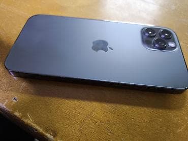 iphone 111: IPhone 12 Pro, Б/у, 128 ГБ, Графит, Зарядное устройство, 83 % — 4
