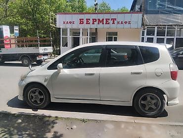 fit 2012: Honda Fit: 2004 г., 1.3 л, Автомат, Бензин, Хэтчбэк — 4