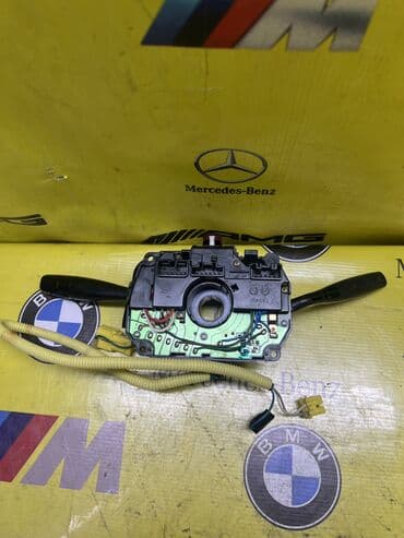 рулевой река: Гитара руля,под рулевой переключатель, переключатели: поворотов, света — 6