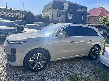 Продажа авто: Lixiang L6: 2024 г., Электромобиль — 1