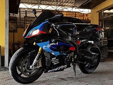 s1000: Спортбайк BMW, 1000 куб. см, Бензин — 3