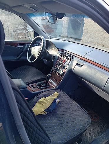 Унаа сатуу: Mercedes-Benz E-Class: 1999 г., 2.4 л, Кол менен иштөөчү, Бензин, Седан — 5