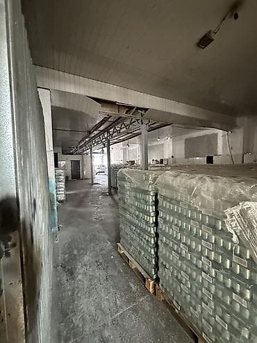 база али: Срочно! Сдаю в аренду 1этаж и часть 2 этажа 2- этажного помещения — 9