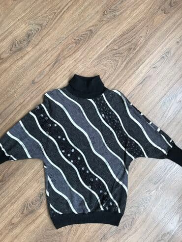 Кофта, S at lalafo.kg Кофта, S