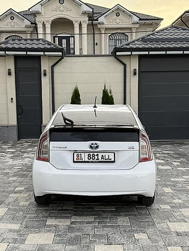 Транспорт: Toyota Prius: 2015 г., 1.8 л, Вариатор, Гибрид, Хэтчбэк — 7