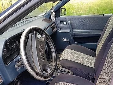 дрон e88 pro: Audi 100: 1987 г., 1.8 л, Механика, Бензин, Седан — 4