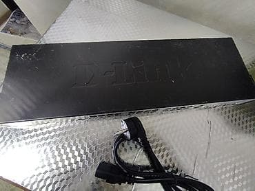 Коммутатор Dlink switch 24 порта на 100 мбит/с 2 порта на 1000