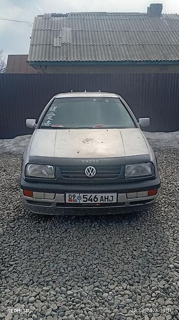 Volkswagen: Volkswagen Vento: 1992 г., Механика, Седан — 1