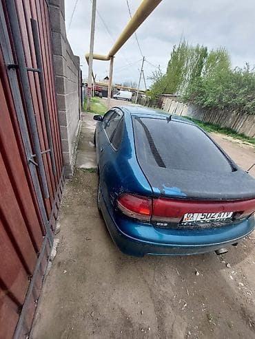 rav4 2019: Mazda 626: 1992 г., 2 л, Ручные, Бензин, Седан — 4