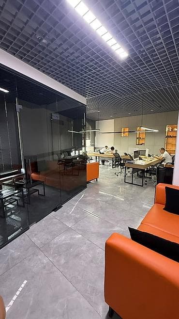испания: Аренда офисов, 326 м², В жилом комплексе, 1 линия, С оборудованием, С отдельной кухней — 8
