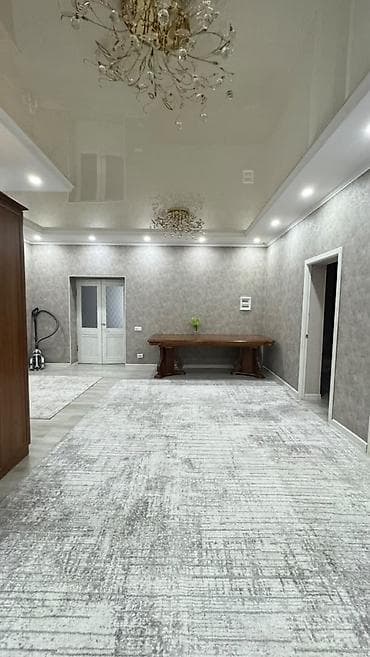 4 комнаты: 🏡 Продаётся просторный дом в Лебединовке! 📍 ул. Северная 📐 Участок — — 4