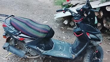 gsx suzuki: Скутер 50–125 см³ (визуально класс 50сс) в городском/кросс-стайле — 2