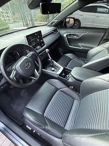 4runner 2017: Toyota RAV4: 2019 г., 2.5 л, Вариатор, Гибрид, Кроссовер — 6