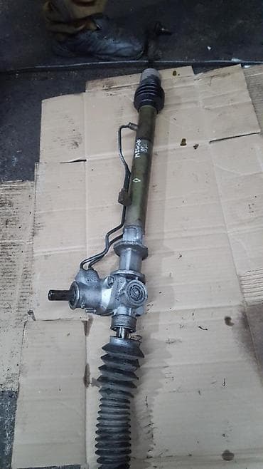 megane: Renault Megane 2002 год рулевая рейка — 1
