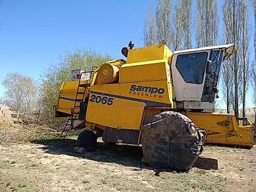 Комбайн зерновой Sampo Rosenlew 2065 с жаткой - Марка/модель: Sampo