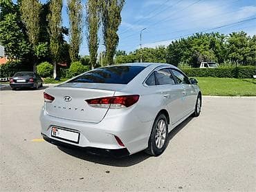 мини тракто: Hyundai Sonata: 2019 г., 2 л, Автомат, Газ, Седан — 2