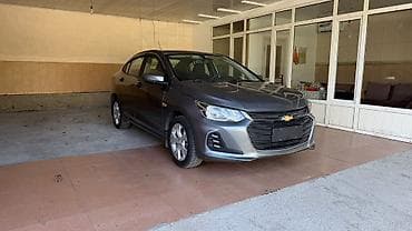 Chevrolet Onix: 2020 г., 1 л, Автомат, Бензин, Седан — 3