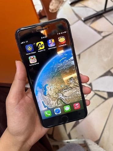 режим 12 с: IPhone 8 Plus, Б/у, 64 ГБ, Черный, Защитное стекло, Чехол, 79 % — 2