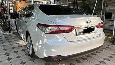 baw 34: Toyota Camry: 2018 г., 2.5 л, Вариатор, Гибрид, Седан — 5