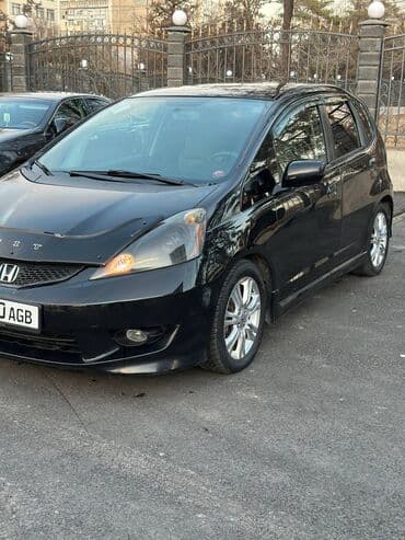 фит матор каропка: Honda Fit: 2009 г., 1.5 л, Автомат, Бензин, Хэтчбэк — 3