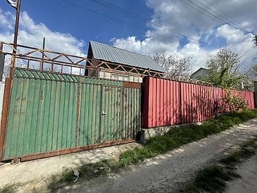 деревянный домики: Продаётся отдельно стоящий дом с участком. СРОЧНО ПРОДАЕТСЯ ДАЧА ( — 1