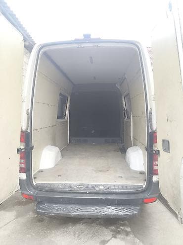 Унаа тетиктери: Mercedes-Benz — интерьер коммерческого фургона (серия Sprinter) — 7