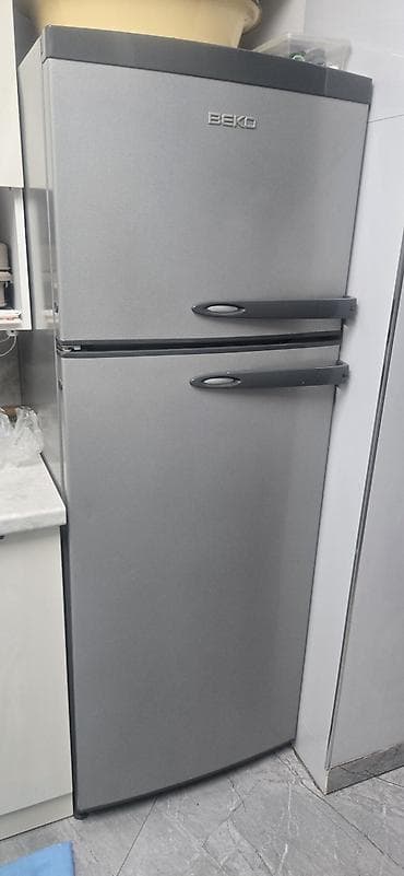морозилк: Холодильник Beko, Двухкамерный — 2