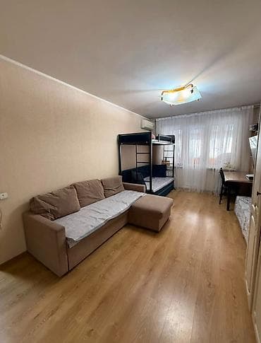 2 комнаты, 43 м², 6 мкр 104 серия, 4 этаж, Евроремонт — 1