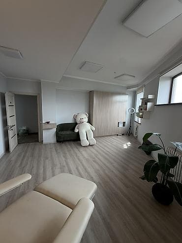 Аренда кабинетов в салонах красоты, 30 м², Для бровиста, Для визажиста, Для лешмейкера — 3