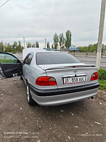 аудио касета: Toyota Avensis: 1999 г., 1.8 л — 1