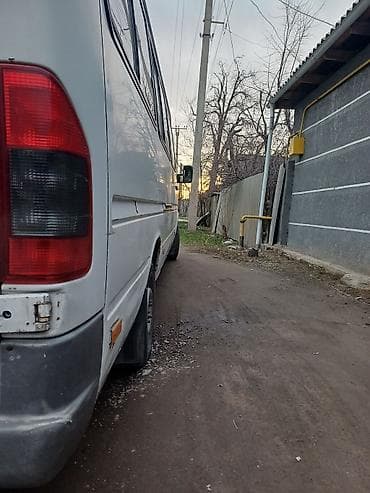 changan eado: Mercedes-Benz Спринтер: 2000 г., Фургон — 4