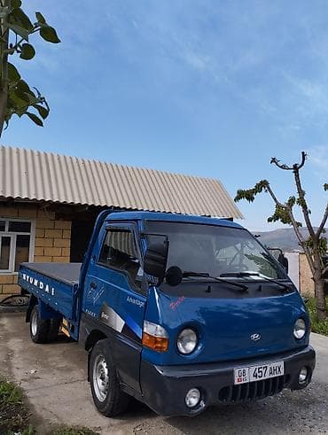 экскаватор хундай 300: Жеңил жүк ташуучу унаа, Hyundai, Стандарт, 1ге чейин т, Колдонулган — 5