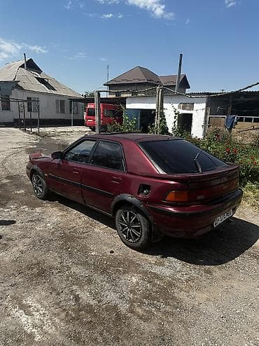 neta gt: Mazda 323: 1994 г., 1.6 л, Механика, Бензин, Хэтчбэк — 2