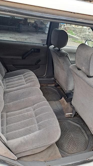 ауди переходка: Volkswagen Passat: 1991 г., 1.9 л, Дизель, Универсал — 5