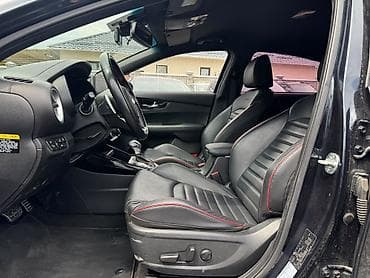 byd plus: Kia K3: 2019 г., 1.6 л, Автомат, Бензин, Хэтчбэк — 4