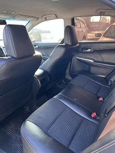 Продажа авто: Toyota Camry: 2014 г., Автомат, Седан — 4